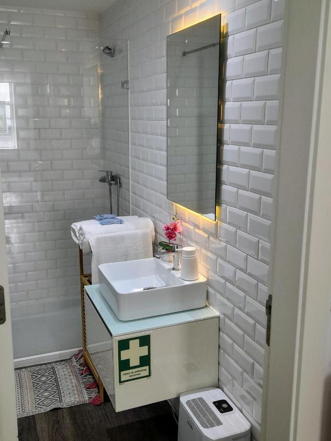 Light Blue Apartment Авейру Экстерьер фото