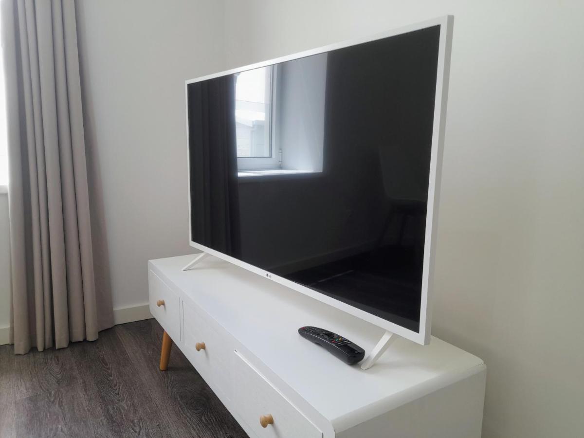 Light Blue Apartment Авейру Экстерьер фото